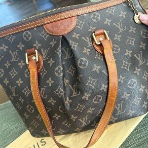 Louis Vuitton Dark Brown Monogram Tote